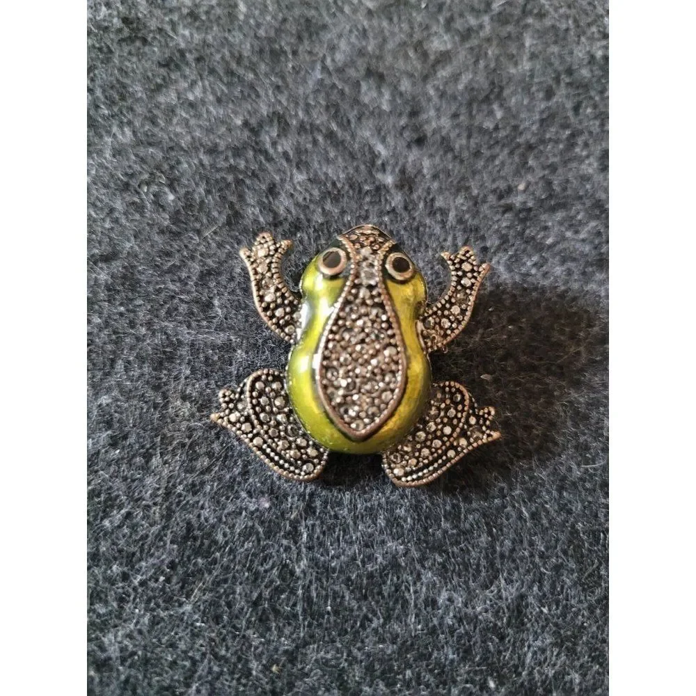Vintage Brooch, Green Silver Tone Brooch, Toad Frog Brooch,